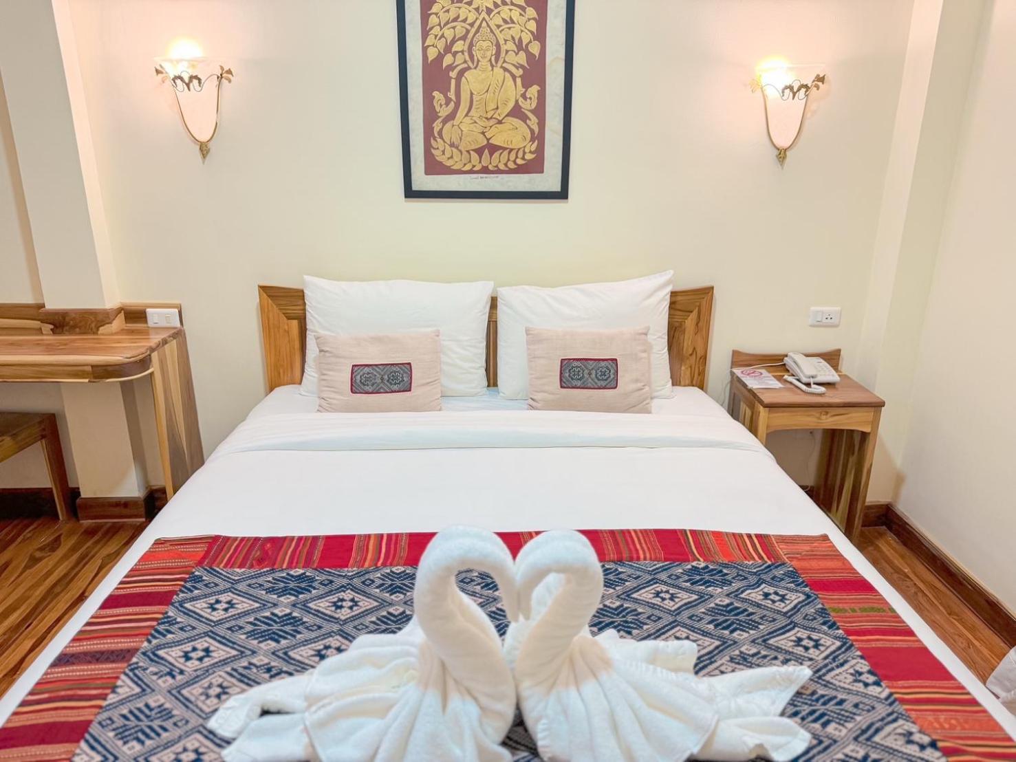 לואנג פרבאנג Luang Phasouk Hotel מראה חיצוני תמונה