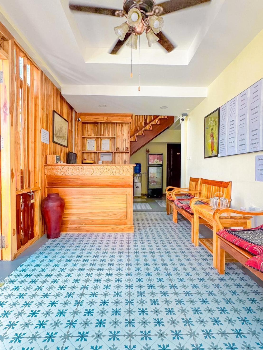 לואנג פרבאנג Luang Phasouk Hotel מראה חיצוני תמונה